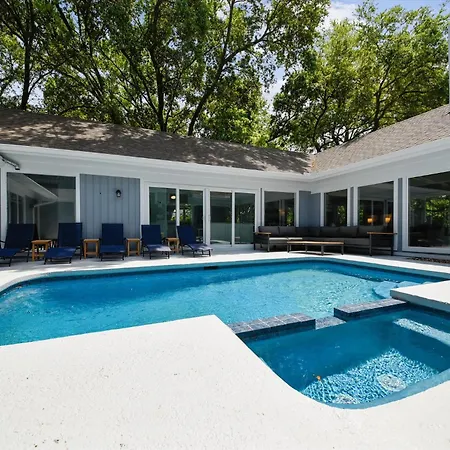 35 Full Sweep- Ideal Layout, Pool, Lagoon View, Game Room, Free Activities Included